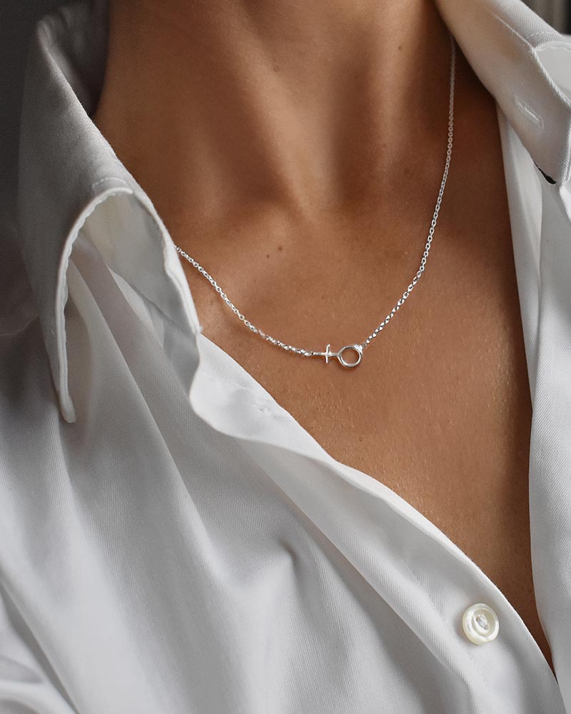 women-unite-small-necklace-10