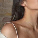 Le-Knot-drop-studs-gold-02