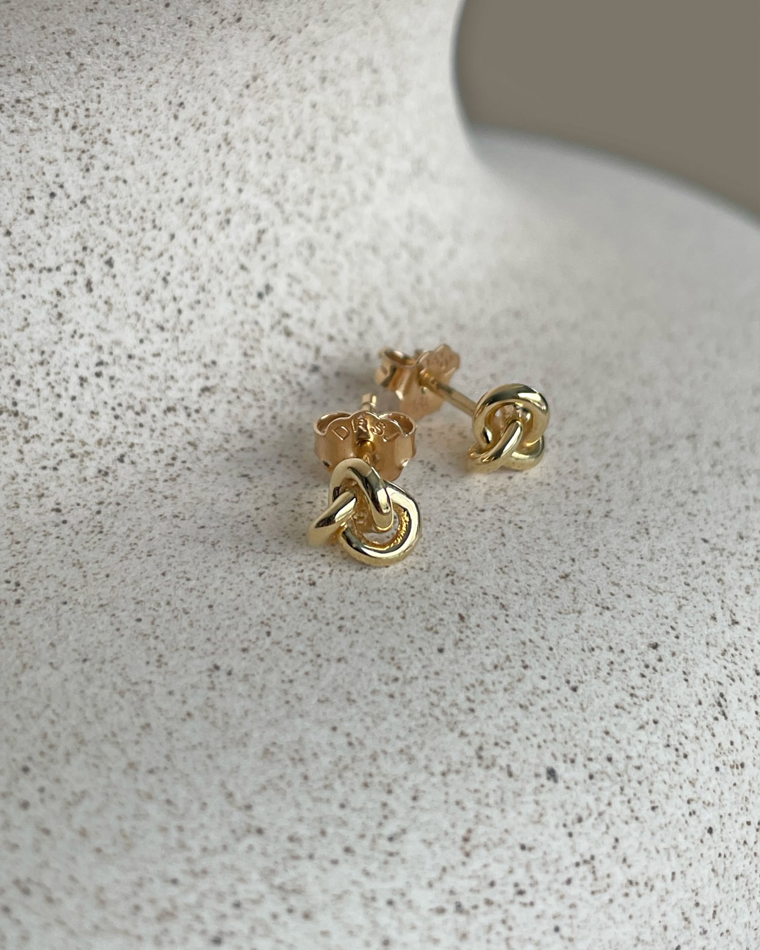 Le-Knot-drop-studs-gold-3